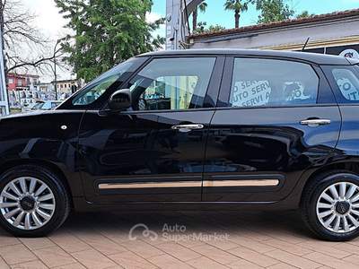 Fiat 500L 500L 1.3 mjt Pop Star 85cv Nero usata Casoria