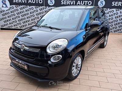 Fiat 500L 500L 1.3 mjt Pop Star 85cv Nero usata Casoria