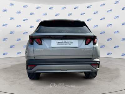 Hyundai Tucson 1.6 HEV 2wd 239cv Business Auto Argento usata Pistoia