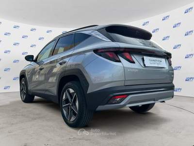 Hyundai Tucson 1.6 HEV 2wd 239cv Business Auto Argento usata Pistoia