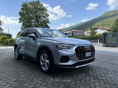 Audi Q3 35 TFSI 150 CV C.AUTOMATICO BUSINESS ADVANCED RETROCAMERA CARPLAY Argento usata Brescia