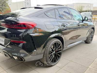 BMW X6 xdrive30d MSport Pro auto *COLORI VARI, TETTO, 22'', HARMAN KARDON* Nero usata Suzzara