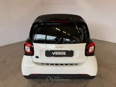 Smart ForFour Fortwo eq Passion 22kW Bianco usata Monza