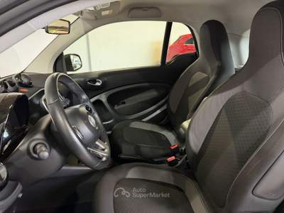 Smart ForFour Fortwo eq Passion 22kW Bianco usata Monza