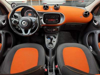 Smart ForFour 70 1.0 52kW prime twinamic GPL Nero usata Nocera Inferiore