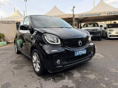 Smart ForFour 70 1.0 52kW prime twinamic GPL Nero usata Nocera Inferiore