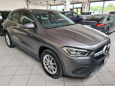 Mercedes-Benz GLA GLA 200 d Automatic Business Extra IVA ESPOSTA! Grigio usata Parma