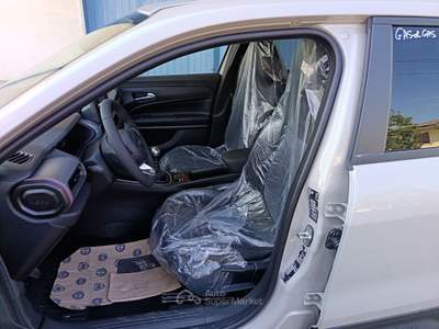 Jeep Avenger 1.2 Turbo Summit usata Villaga