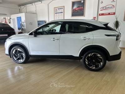 Nissan Qashqai 1.3 MHEV 140 N-Connecta usata BARI