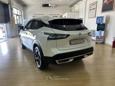 Nissan Qashqai 1.3 MHEV 140 N-Connecta usata BARI