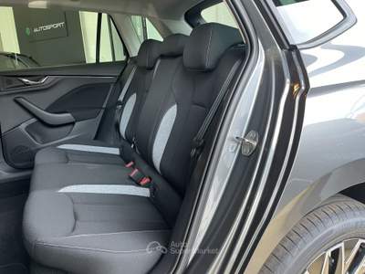 Skoda Kamiq 1.0 TSI Black Dots 70kW Grigio usata Leini