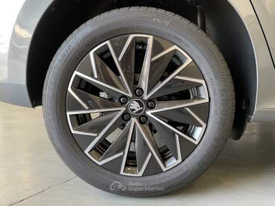 Skoda Kamiq 1.0 TSI Black Dots 70kW Grigio usata Leini