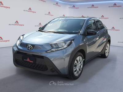 Toyota Aygo X 1.0B (72 CV) Trend Blu/Azzurro usata Cercola