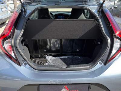 Toyota Aygo X 1.0B (72 CV) Trend Blu/Azzurro usata Cercola