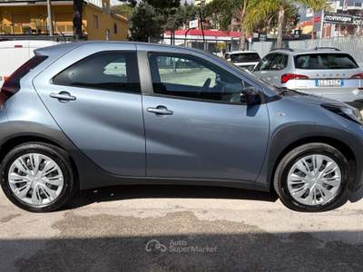 Toyota Aygo X 1.0B (72 CV) Trend Blu/Azzurro usata Cercola