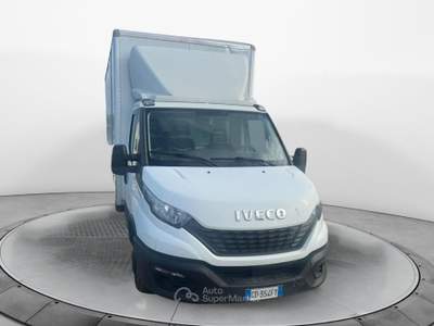 Iveco Daily 35 c14 4100 cab. e6d-temp furgonato in alluminio e sponda idraulica Bianco usata Fisciano