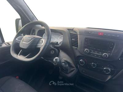 Iveco Daily 35 c14 4100 cab. e6d-temp furgonato in alluminio e sponda idraulica Bianco usata Fisciano