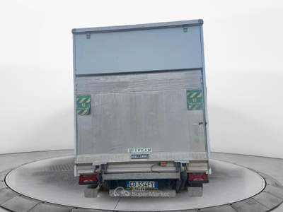 Iveco Daily 35 c14 4100 cab. e6d-temp furgonato in alluminio e sponda idraulica Bianco usata Fisciano