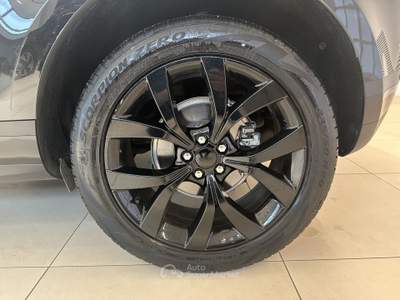 Land Rover Range Rover Evoque 2.0 D163 I4 R-Dynamic SE AUT AWD Nero usata Forlì