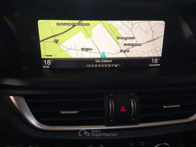 Alfa Romeo Stelvio Stelvio 2.2 t Super rwd 180cv auto Nero usata Barletta