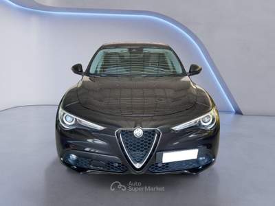 Alfa Romeo Stelvio Stelvio 2.2 t Super rwd 180cv auto Nero usata Barletta