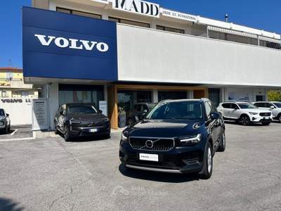 Volvo XC40 XC40 D3 AWD Momentum Pro Nero usata Rimini