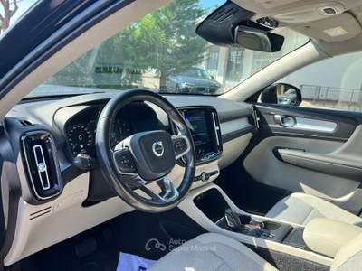 Volvo XC40 XC40 D3 AWD Momentum Pro Nero usata Rimini