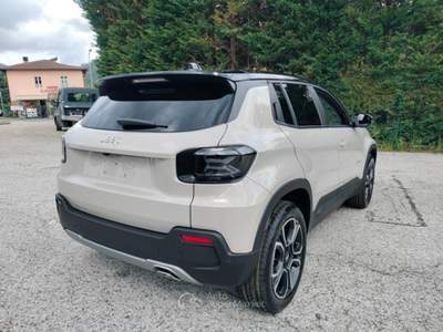 Jeep Avenger 1.2 MHEV e-Hybrid Turbo Summit con Interni in pelle, sedili riscaldati e Tetto panoramico apribile!! Beige usata Bagni di Lucca