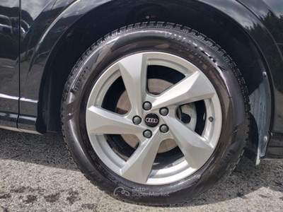 Audi Q3 2.0 35 TDI S Tronic Business Advanced Nero usata Bagni di Lucca