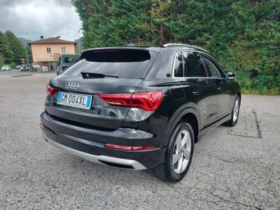 Audi Q3 2.0 35 TDI S Tronic Business Advanced Nero usata Bagni di Lucca