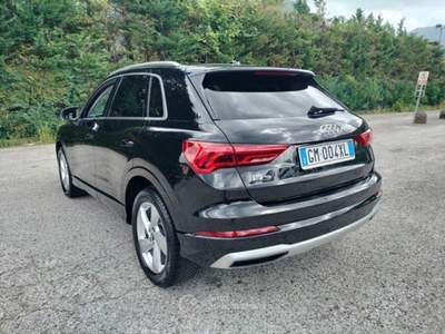 Audi Q3 2.0 35 TDI S Tronic Business Advanced Nero usata Bagni di Lucca