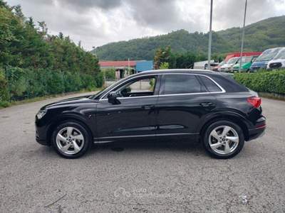Audi Q3 2.0 35 TDI S Tronic Business Advanced Nero usata Bagni di Lucca