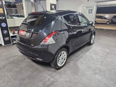 Lancia Ypsilon 1.2 benz. 69cv Nero usata Qualiano