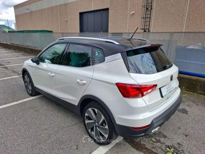 Seat Arona Arona 2022 1.0 ecotsi FR 110cv dsg Bianco usata Pedrengo