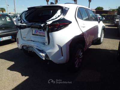 Toyota Yaris Cross 5p. E-CVT GR SPORT Bianco usata Marconia di Pisticci