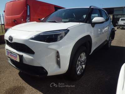Toyota Yaris Cross 5p. E-CVT GR SPORT Bianco usata Marconia di Pisticci