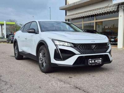 Peugeot 408 Plug-in Hybrid 180 Allure Bianco usata Cento