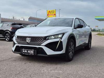 Peugeot 408 Plug-in Hybrid 180 Allure Bianco usata Cento