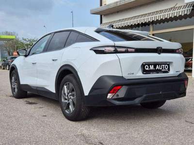 Peugeot 408 Plug-in Hybrid 180 Allure Bianco usata Cento