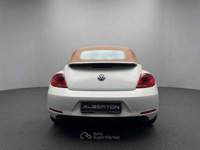 Volkswagen Maggiolino Cabrio 1.2 TSI Karmann BlueMotion Tecnol. Bianco usata Castello di Godego