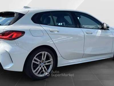 BMW Serie 1 118i 118 i Msport 136cv 2022 17" vari colori Bianco usata Monte Compatri