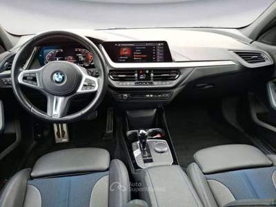 BMW Serie 1 118i 118 i Msport 136cv auto Shadow line 2022 17" vari colori Bianco usata Monte Compatri
