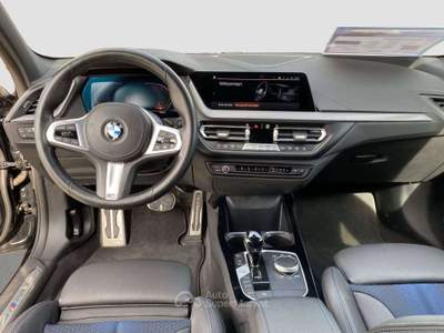 BMW Serie 1 118d 118 118d M sport 150 Cv auto Shadow line 2022 Nero usata Monte Compatri