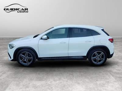 Mercedes-Benz GLA 180 D Premium 8G-DCT Bianco usata Lucca