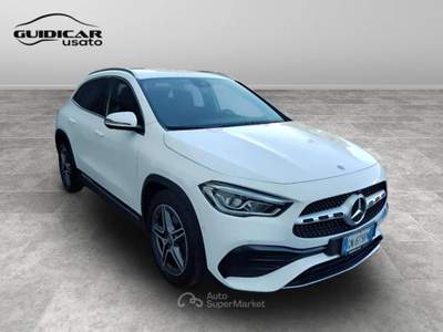 Mercedes-Benz GLA 180 D Premium 8G-DCT Bianco usata Lucca