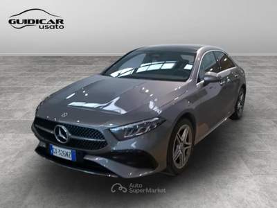 Mercedes-Benz Classe A 250 e Plug-In-Hybrid Advanced Plus AMG Line Speedshift DCT AMG 8G Grigio usata Lucca