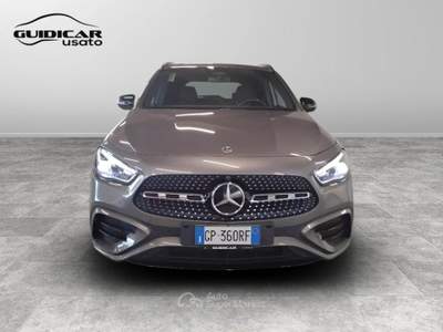 Mercedes-Benz GLA 200 D AMG Line Advanced Plus 8G-DCT Grigio usata Lucca