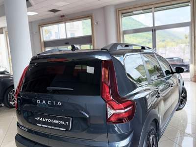 Dacia Jogger 100 CV 5 posti Extreme Up Grigio usata San Felice a Cancello