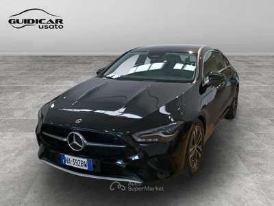 Mercedes-Benz CLA 180 D Advanced 8G-DCT Nero usata Lucca