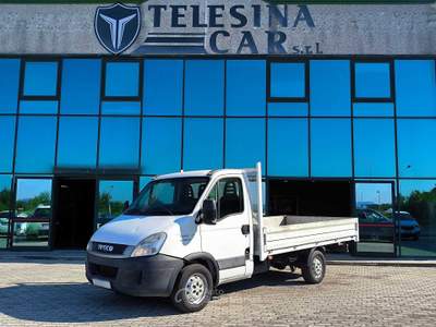 Iveco Daily 35S13 CASSONE FISSO 380 Bianco usata San Salvatore Telesino